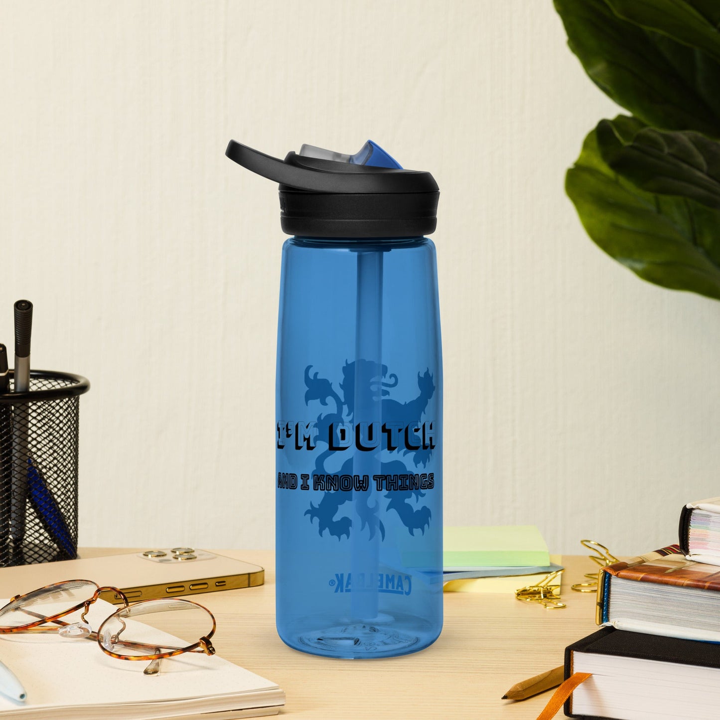 Kamelenrug Leeuw - CamelBak® Sports water bottle