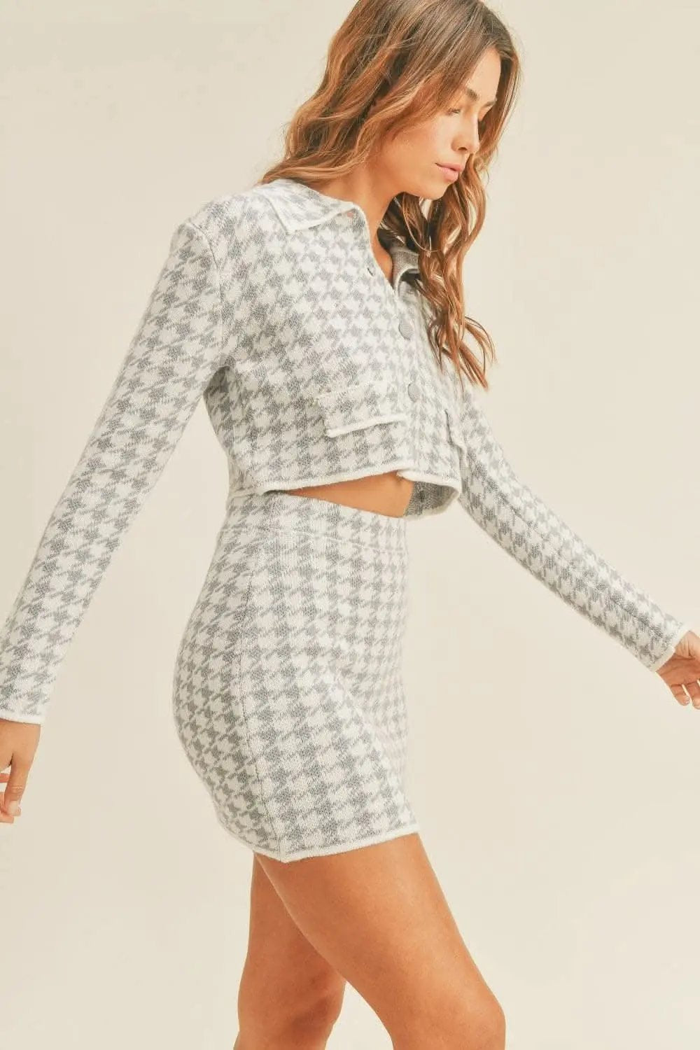 Trendsi Women's Houndstooth Knit Set — Matching Sweater & Skirt Outfit