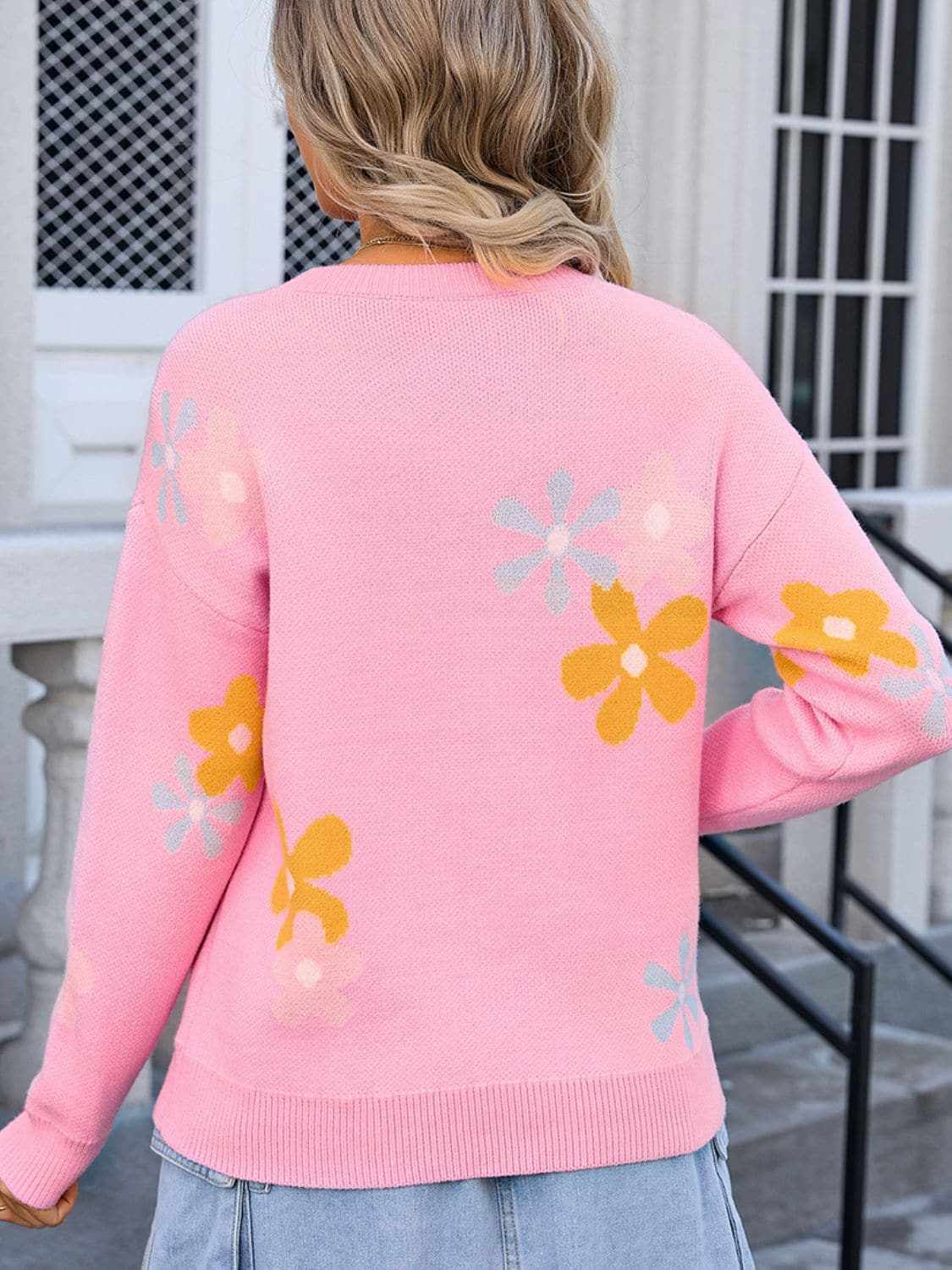 T-Shirts Trendsi Knit Tops - Floral print sweater, round neck - Premium Quality