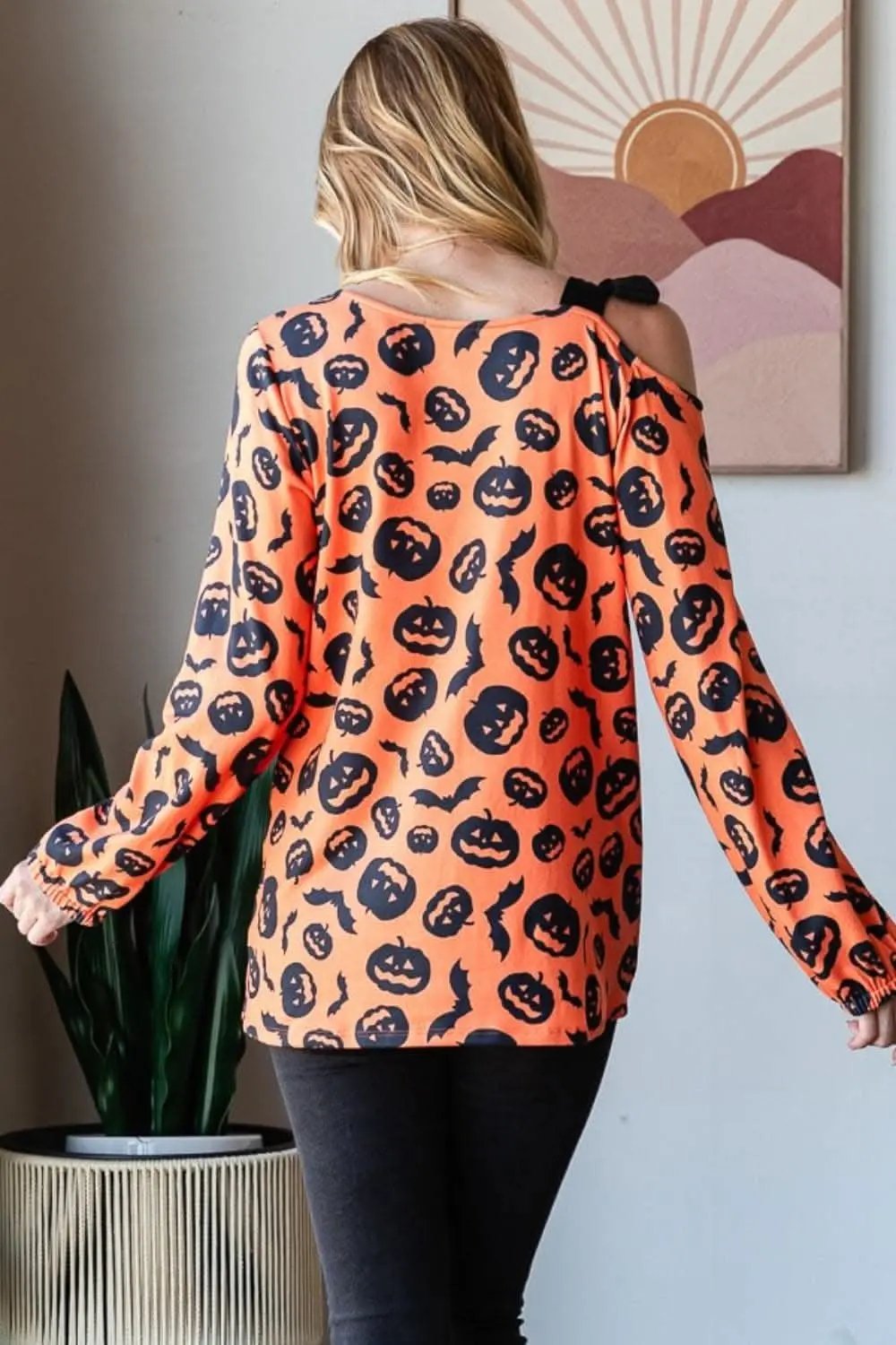 Shoes Trendsi Pumpkin Print Tee Women's Fall Fashion Top One-Shoulder, Trendy