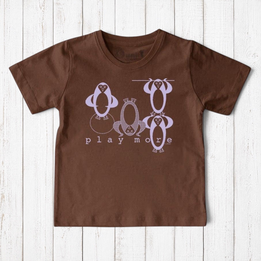 Camiseta de pingüino "Juega más" para niños