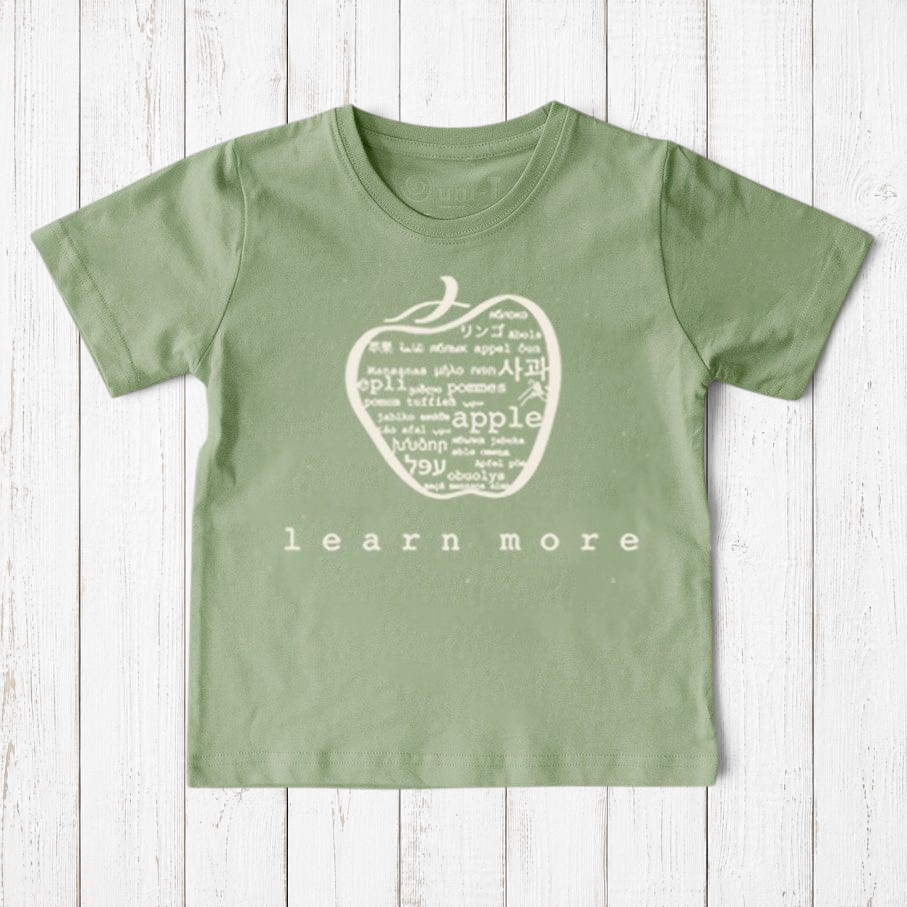 Camiseta "Más información" de Apple para niños