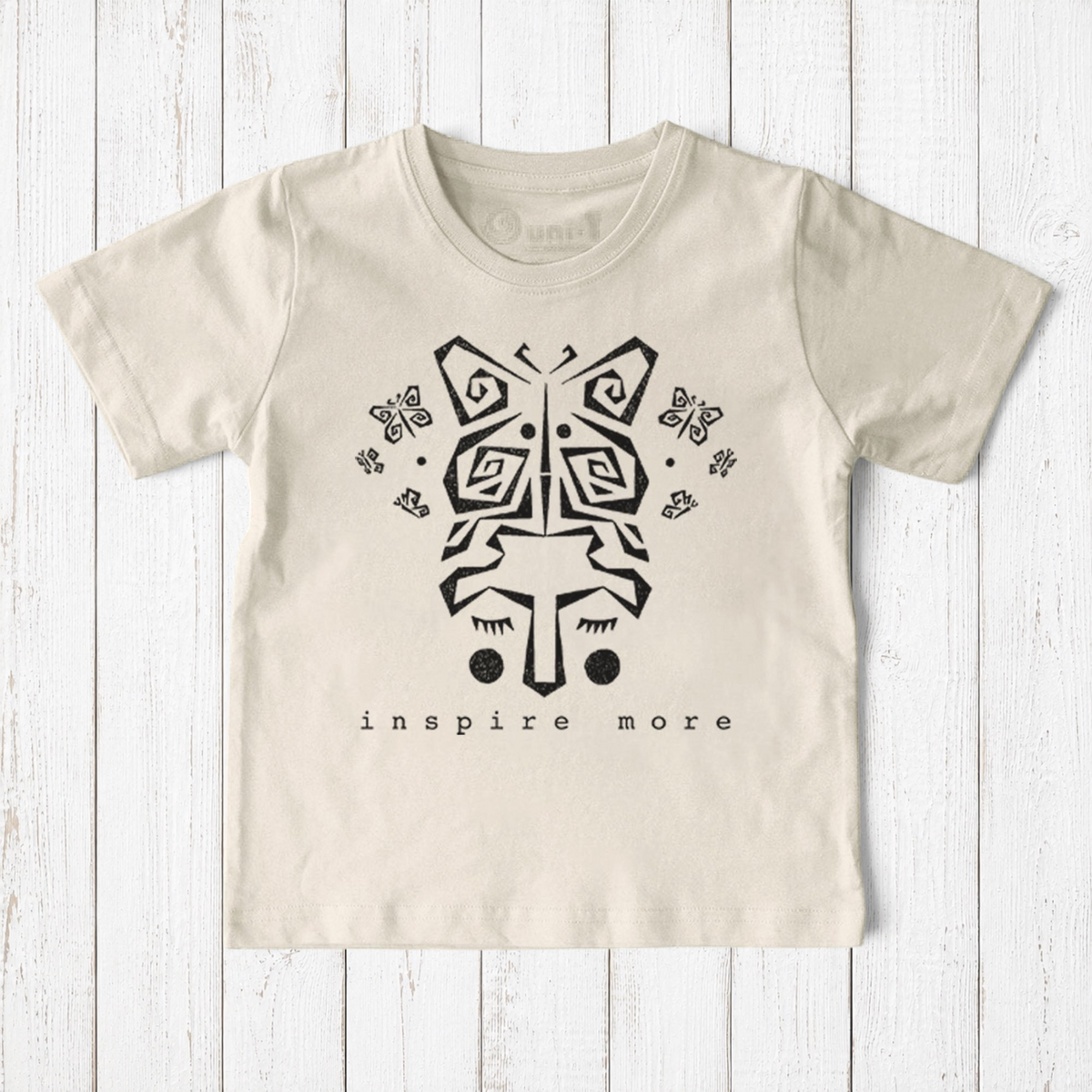 Camiseta infantil de mariposa "Inspira Más"