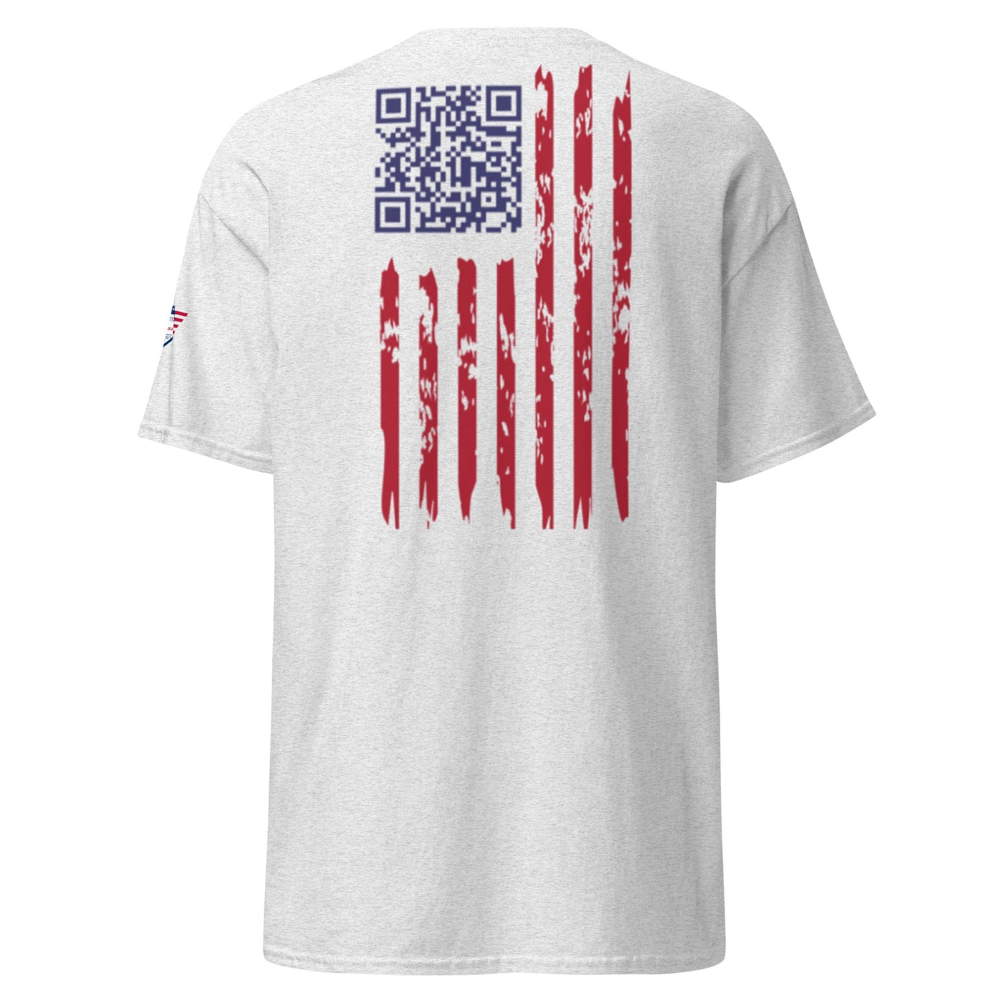 LIBERTAD - Con bandera con código QR de Trump bailando en la espalda