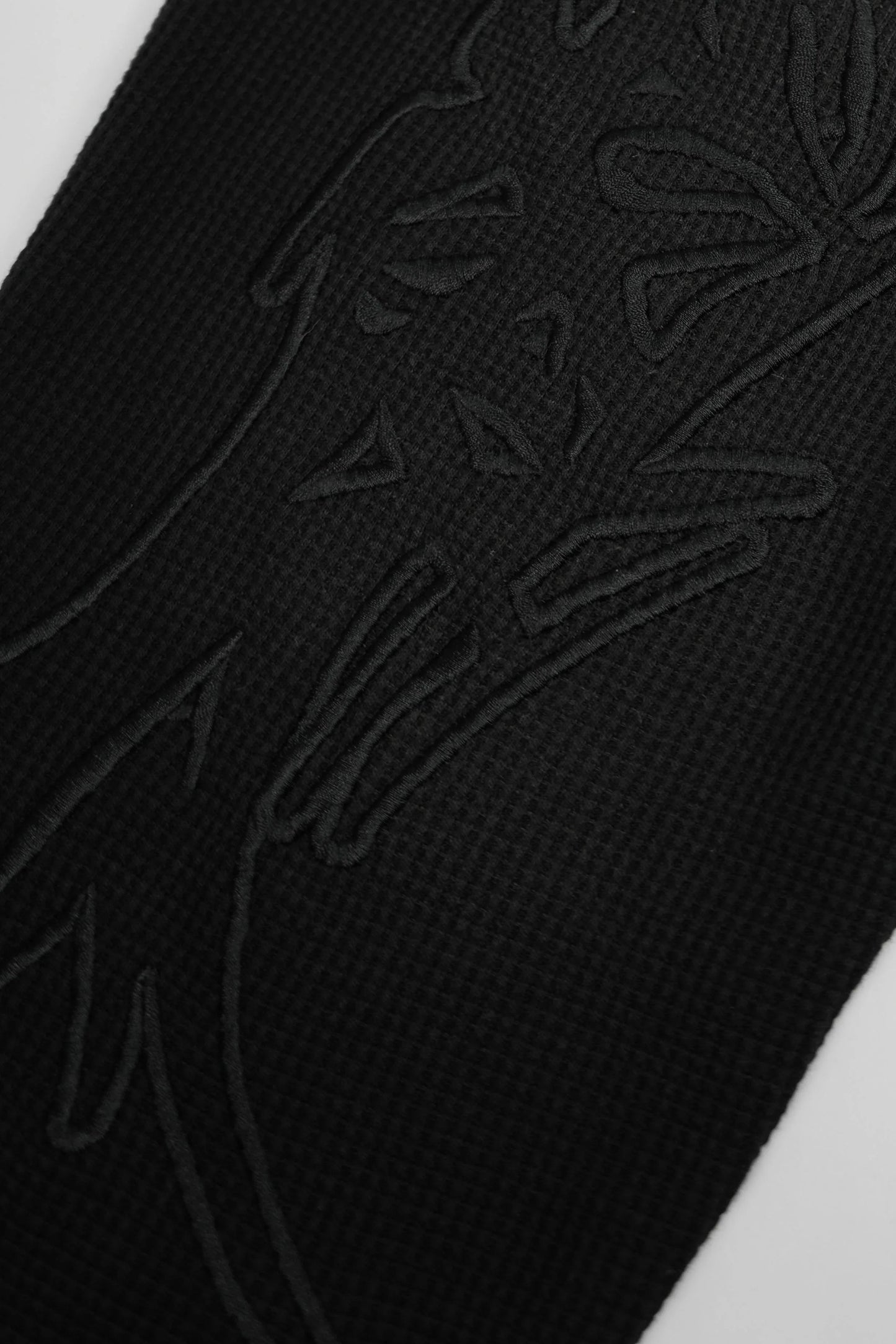SUDADERA CON CAPUCHA DE PUNTO TÉRMICO X-RAY V2 (NEGRO SOMBRA)