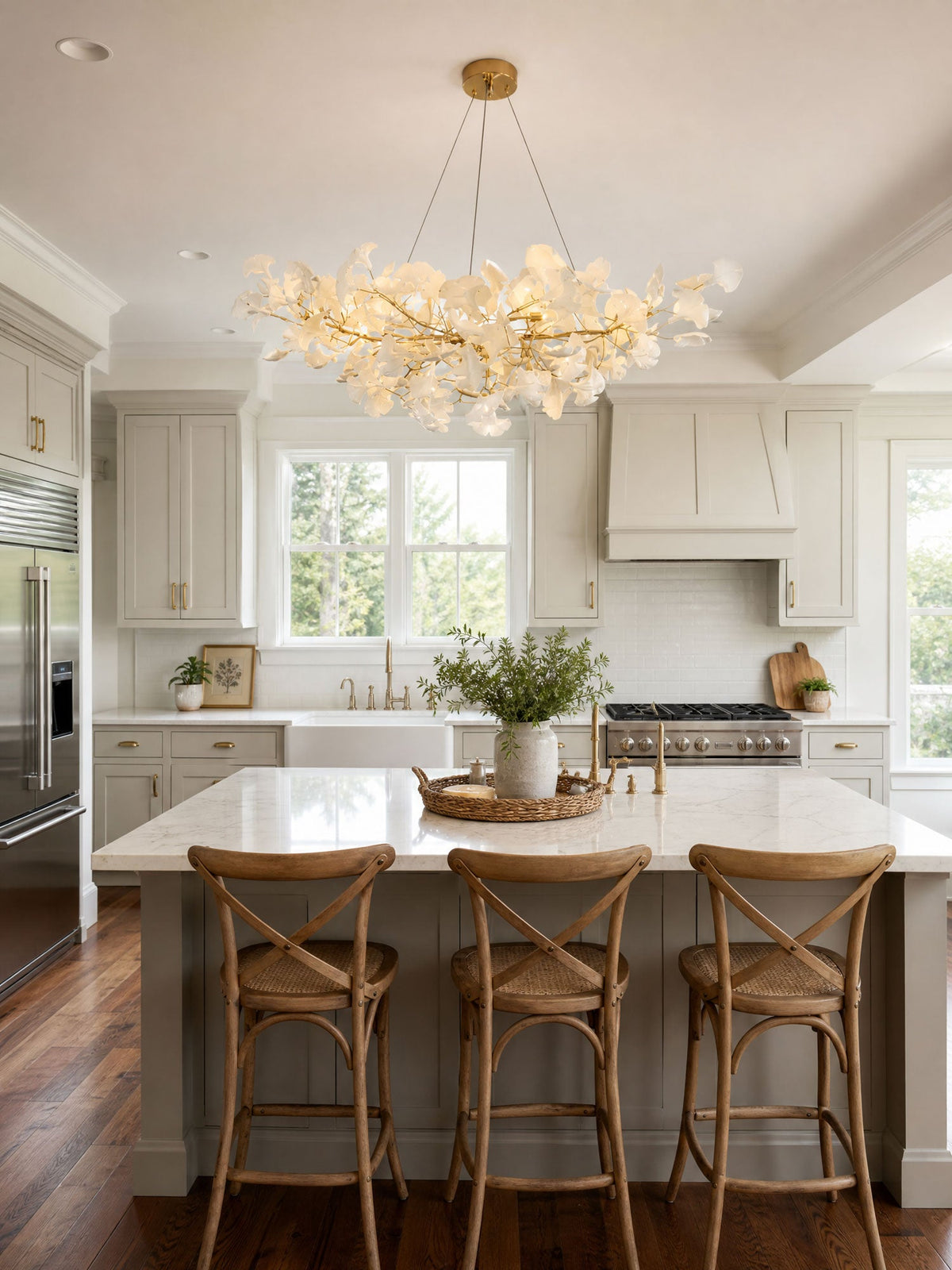 Porcelain Ginkgo Leaf Linear Chandelier with Flexible Branches | Dining Table Light