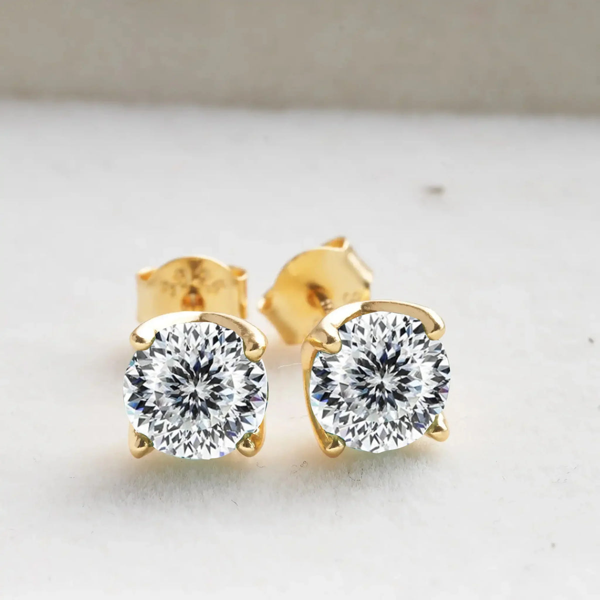 VVS D Moissanite Stud Earrings 925 Sterling Silver 18K Gold Plated Wedding