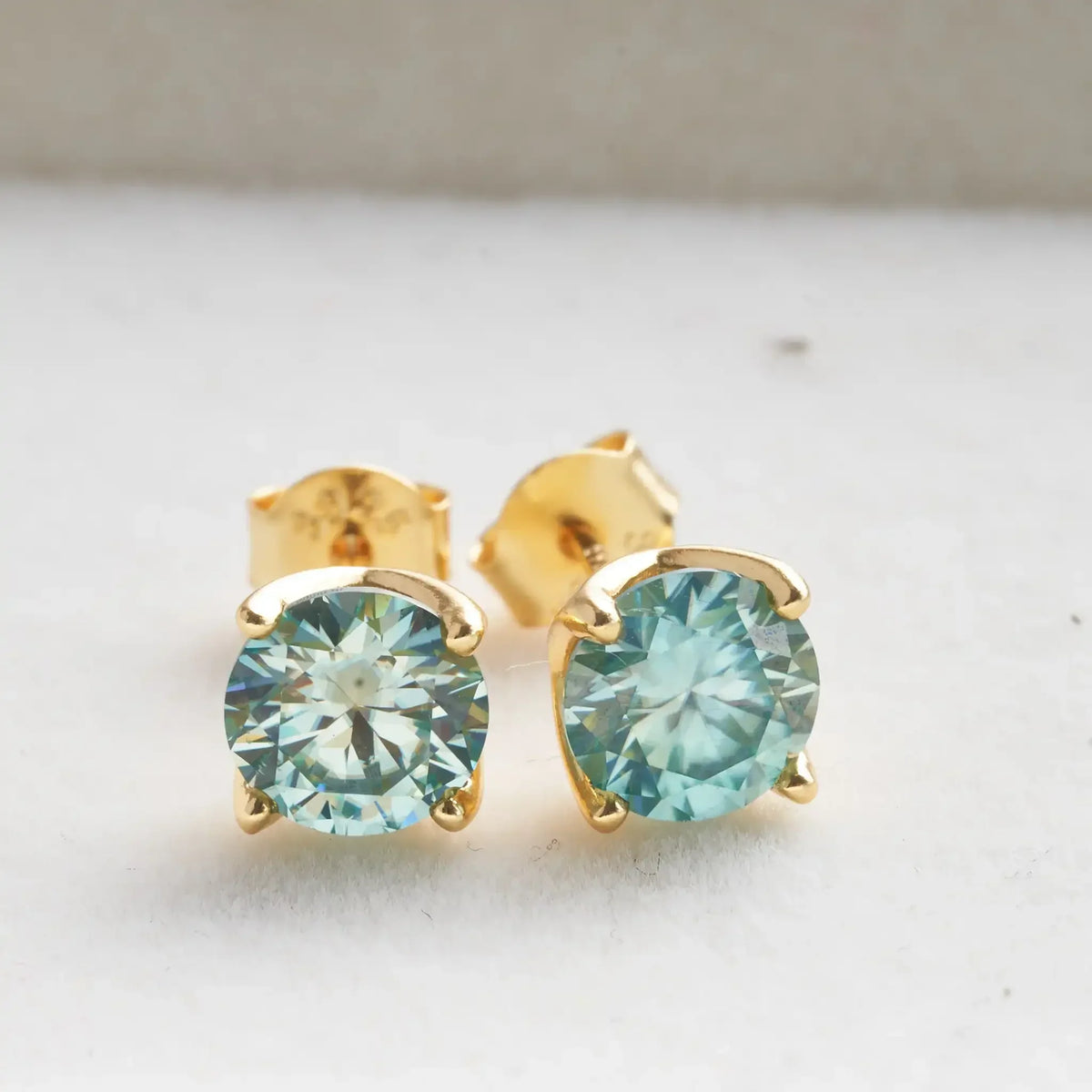 VVS D Moissanite Stud Earrings 925 Sterling Silver 18K Gold Plated Wedding