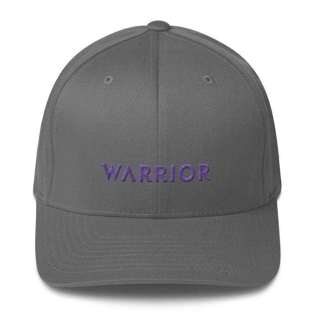 Gorra Ajustada de Sarga con Cinta Morada y Diseño Guerrero