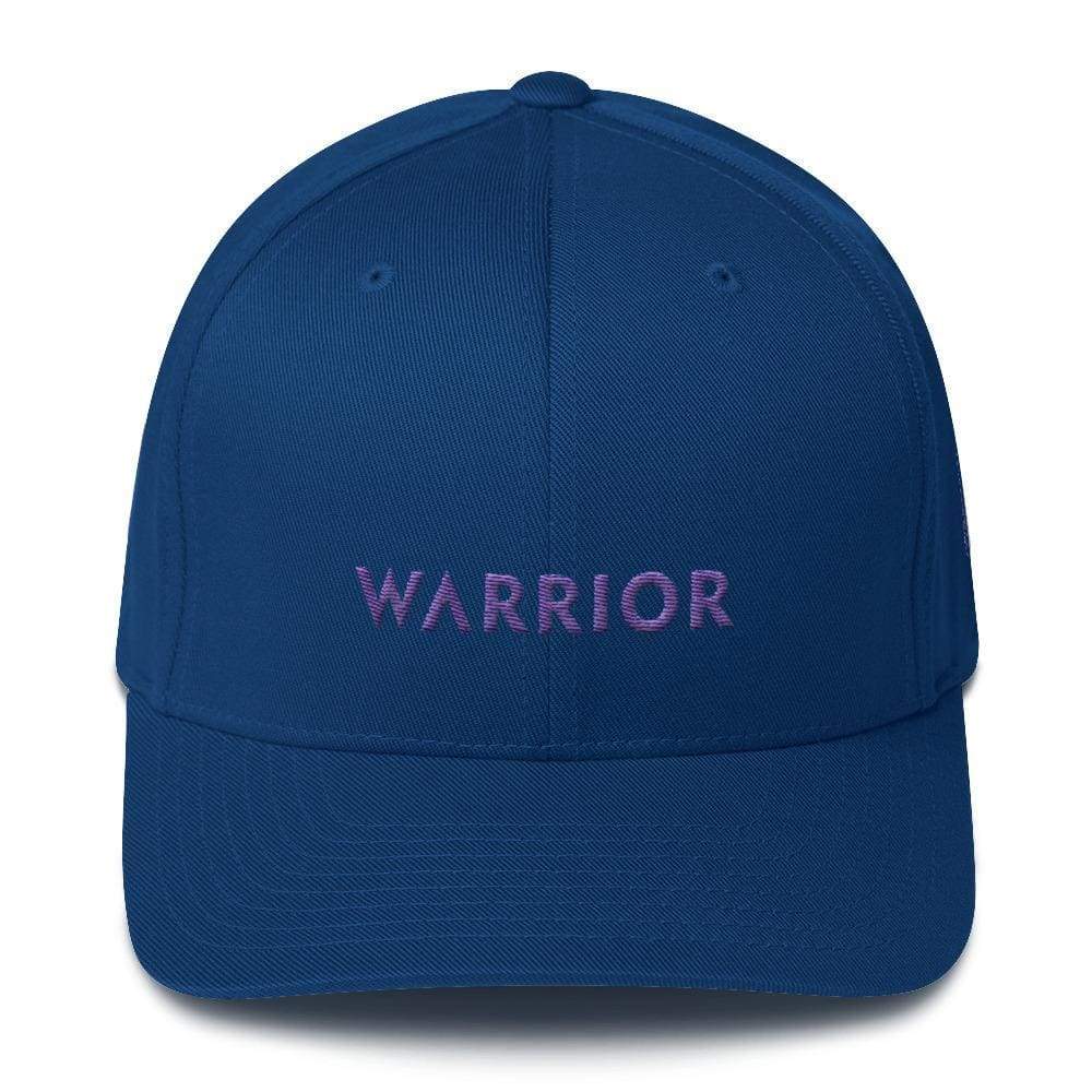 Gorra Ajustada de Sarga con Cinta Morada y Diseño Guerrero