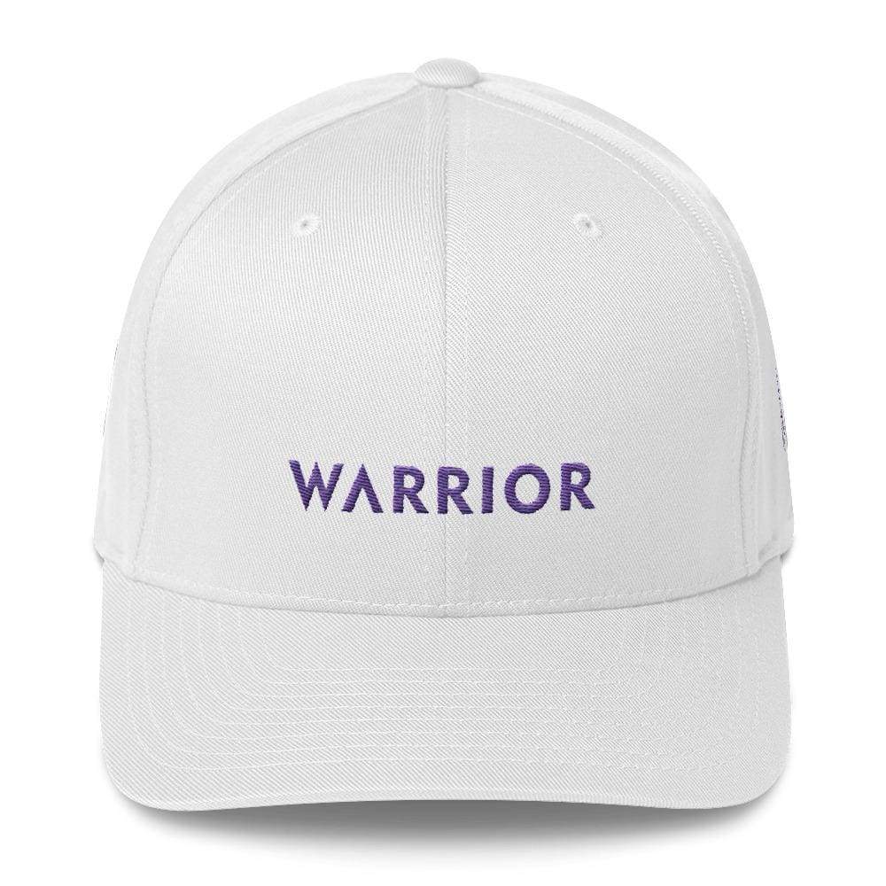 Gorra Ajustada de Sarga con Cinta Morada y Diseño Guerrero