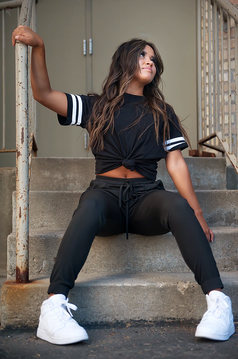 DT UPTOWN Pantalones de chándal ligeros en negro