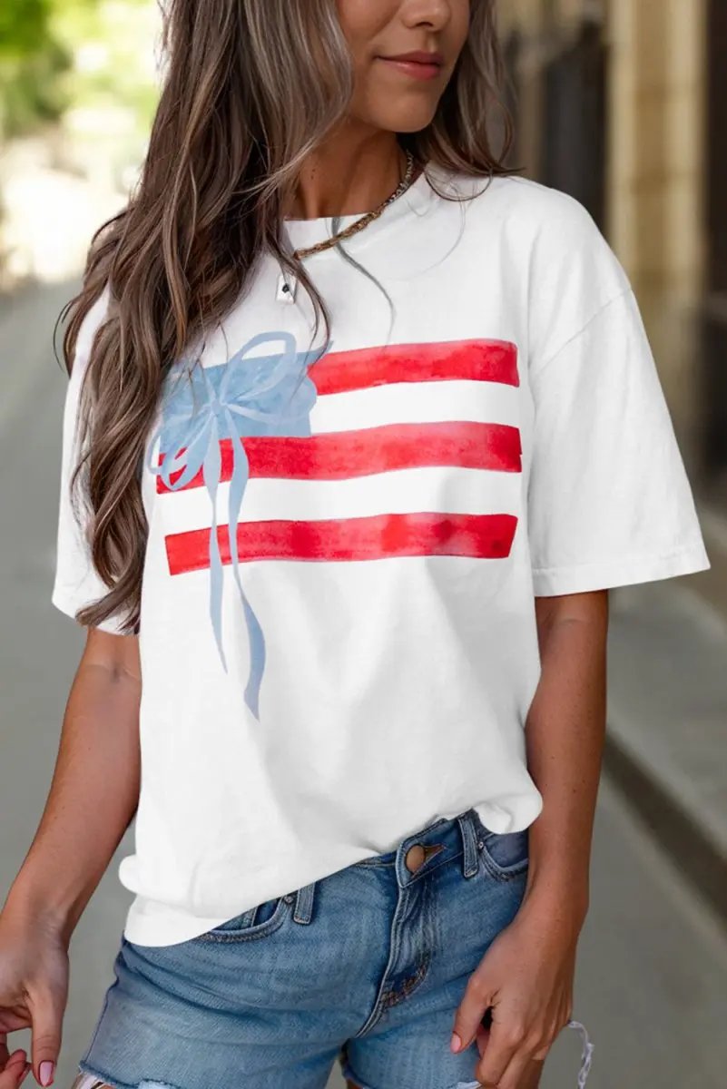 T-Shirts Love Salve White Bow Graphic Tee Casual Style Women's Crewneck Top - Soft & Comfy