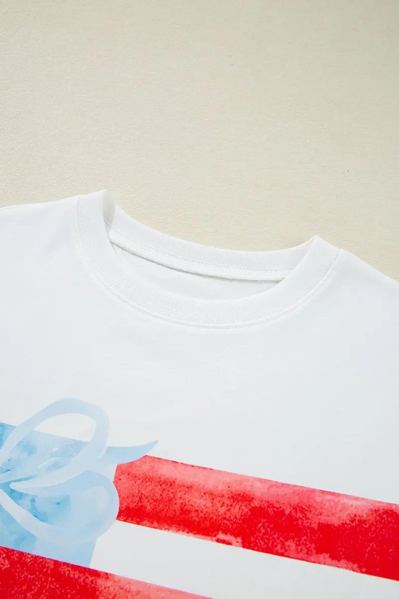 T-Shirts Love Salve White Bow Graphic Tee Casual Style Women's Crewneck Top - Soft & Comfy
