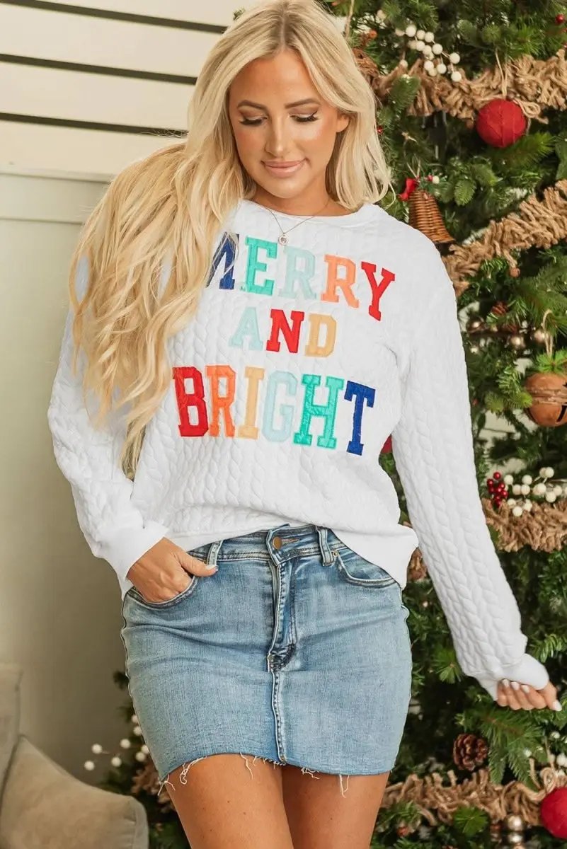 Sweatshirt - Cable Knit - Cozy Winter Essential