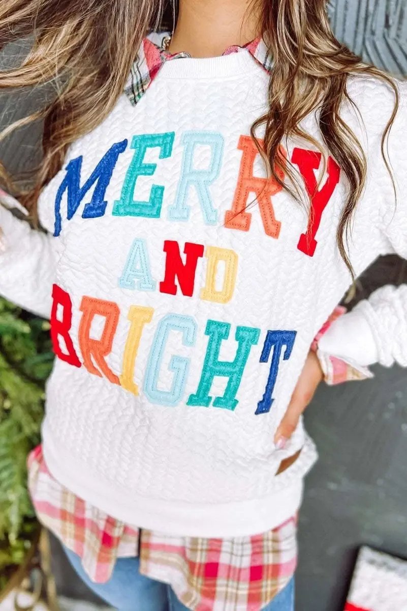 Sweatshirt - Cable Knit - Cozy Winter Essential