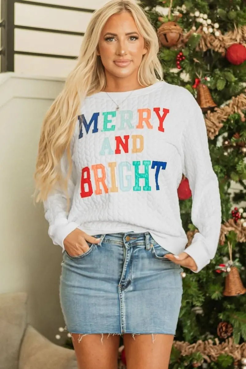 Sweatshirt - Cable Knit - Cozy Winter Essential