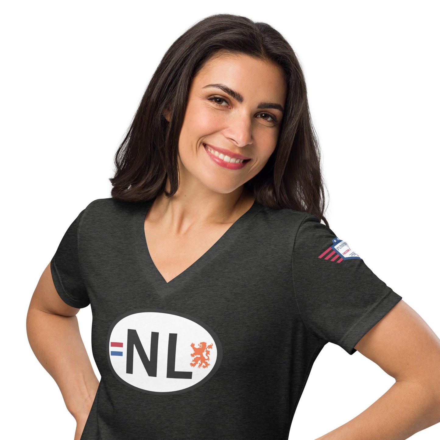 NL - Women’s relaxed v-neck t-shirt