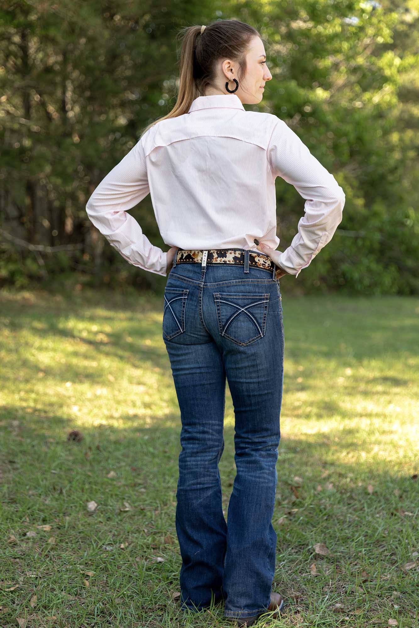 Camisa elástica VentTek para mujer, rayas fresa