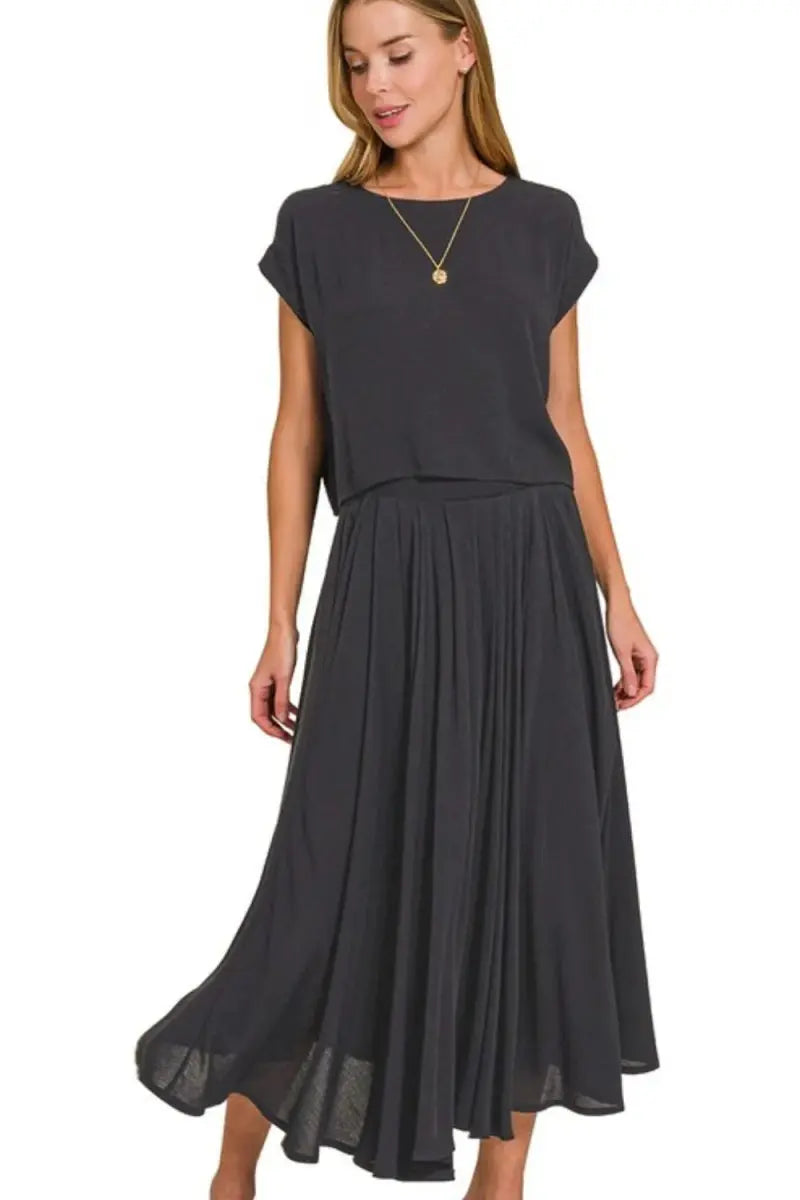 Women's Two-Piece Set Crop Top & Skirt Set - Crinkle Gauze - Casual Two-Piece